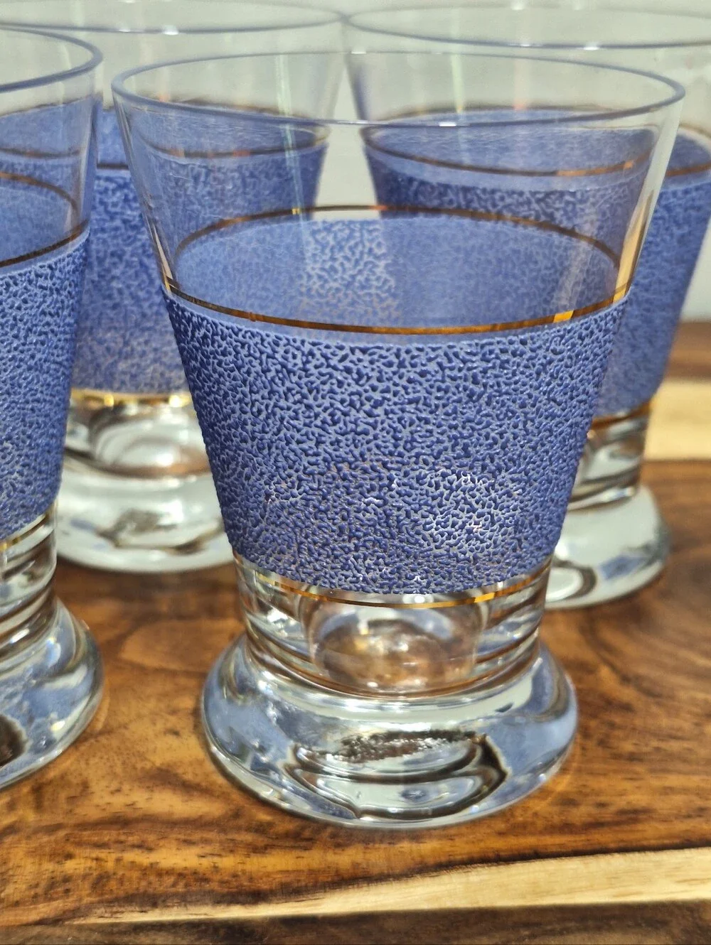VTG MCM 50s-60s Textured Lavender Gold Trim Set Of 5 Shot Glasses Barware Tiki